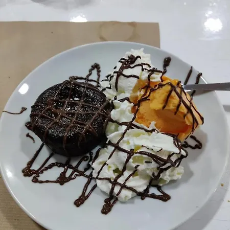 Casa de hóspedes Genesis 4*