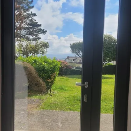 Casa de hóspedes Genesis 4*